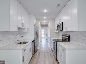 2017 N College Avenue, Philadelphia PA 19121