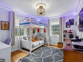 8812 Maxwell Drive, Potomac MD 20854