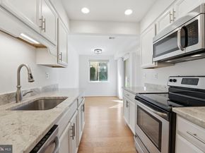 2817 Jermantown Road 107, Oakton VA 22124