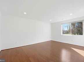 2817 Jermantown Road 107, Oakton VA 22124