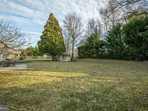 3 Sweet Gum Lane, Horsham PA 19044