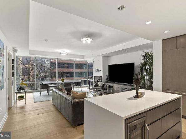 2501 M Street NW 205, Washington DC 20037