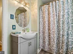 126 Mercy Street, Philadelphia PA 19148