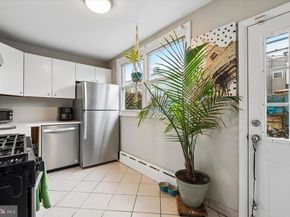 126 Mercy Street, Philadelphia PA 19148