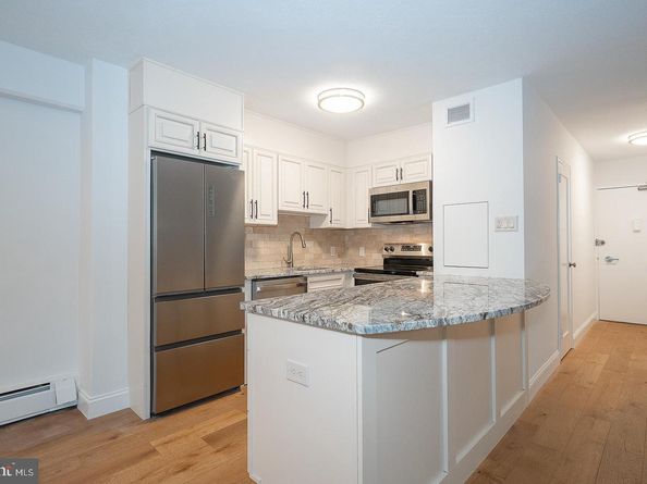 1900 John F Kennedy Boulevard 402, Philadelphia PA 19103