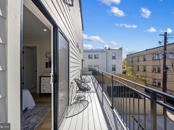 2606 41st Street NW 5, Washington DC 20007