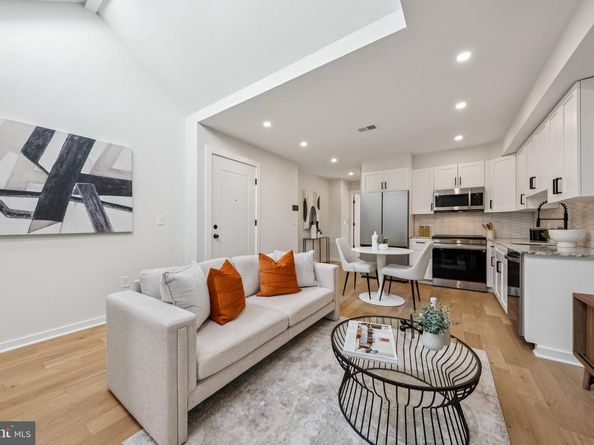 2606 41st Street NW 5, Washington DC 20007