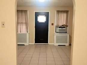 5811 N 7TH Street, Philadelphia PA 19120