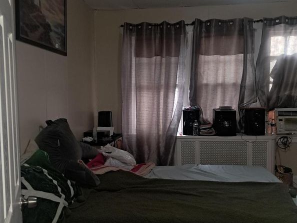 5811 N 7TH Street, Philadelphia PA 19120