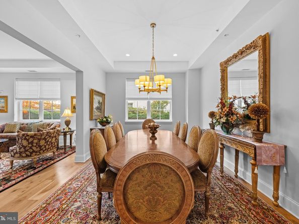 8111 River Road 116, Bethesda MD 20817