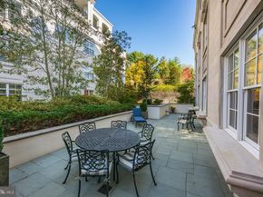 8111 River Road 116, Bethesda MD 20817