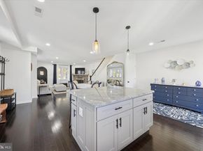 542 Shadeland Ave, Drexel Hill PA 19026