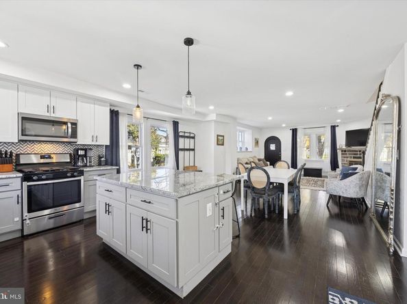 542 Shadeland Ave, Drexel Hill PA 19026