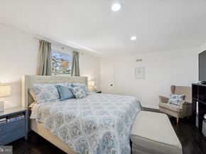 542 Shadeland Ave, Drexel Hill PA 19026