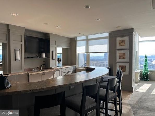 8220 Crestwood Heights Drive 807, Mclean VA 22102