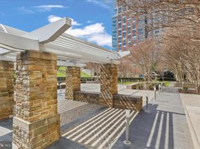 8220 Crestwood Heights Drive 807, Mclean VA 22102