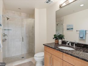 8220 Crestwood Heights Drive 807, Mclean VA 22102