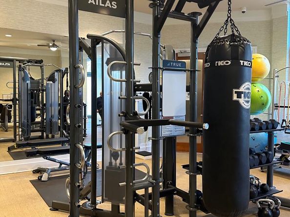 8220 Crestwood Heights Drive 807, Mclean VA 22102