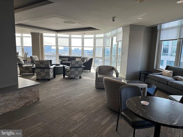 8220 Crestwood Heights Drive 807, Mclean VA 22102