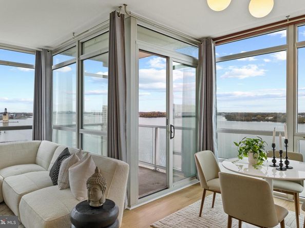 901 N Penn Street R901, Philadelphia PA 19123