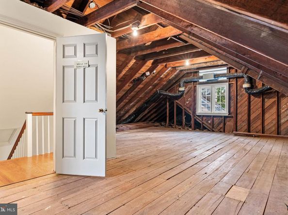 188 Abrahams Lane, Villanova PA 19085