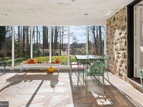 188 Abrahams Lane, Villanova PA 19085