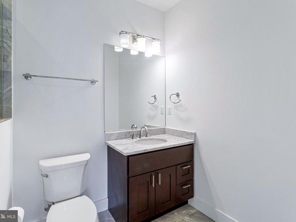 1221 Kenyon Street NW 2, Washington DC 20010