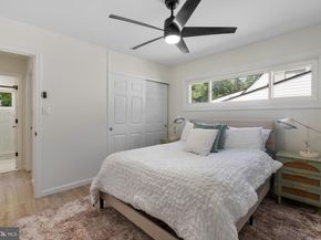 57 Middle Road, Levittown PA 19056