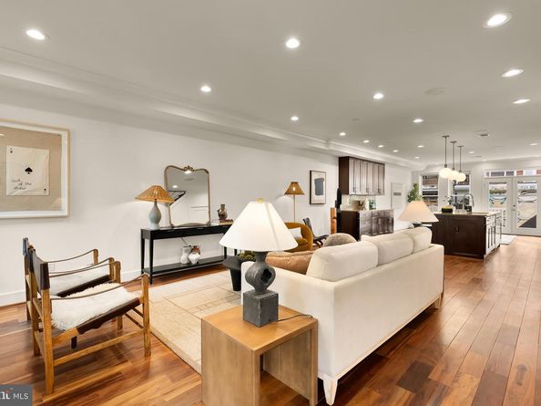 1350 Perry Place NW, Washington DC 20010