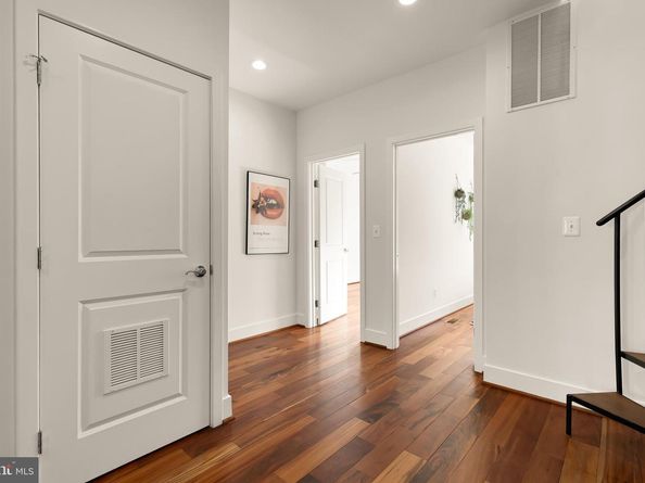 1350 Perry Place NW, Washington DC 20010