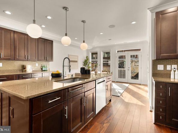 1350 Perry Place NW, Washington DC 20010