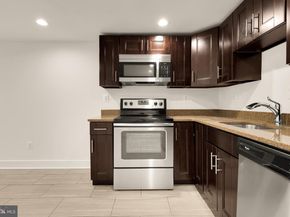 1350 Perry Place NW, Washington DC 20010