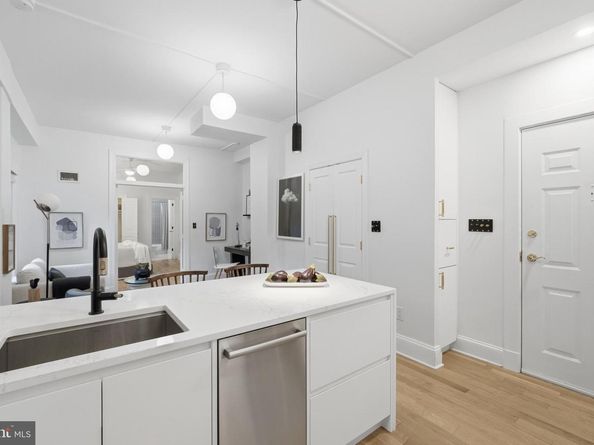 1613 Harvard Street NW 102, Washington DC 20009
