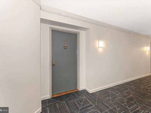 803 N Howard Street 152, Alexandria VA 22304