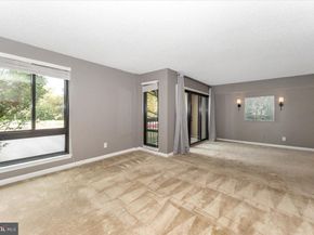 803 N Howard Street 152, Alexandria VA 22304
