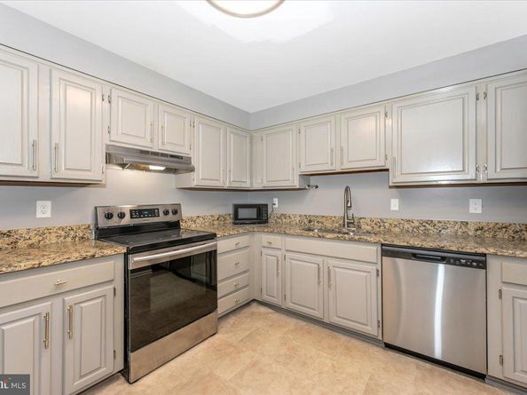 803 N Howard Street 152, Alexandria VA 22304