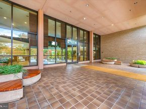 803 N Howard Street 152, Alexandria VA 22304