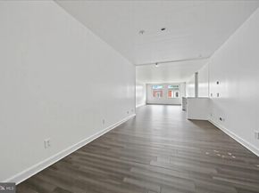 2752 Germantown Avenue, Philadelphia PA 19133