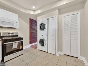 833 L Street NE, Washington DC 20002