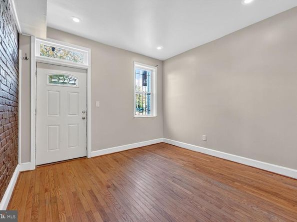 833 L Street NE, Washington DC 20002