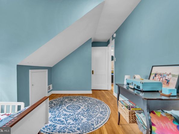2805 W George Mason Road, Falls Church VA 22042