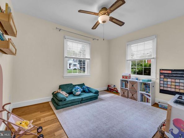 2805 W George Mason Road, Falls Church VA 22042