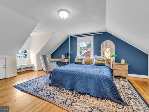 2805 W George Mason Road, Falls Church VA 22042
