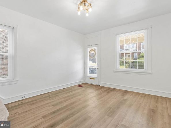 412 Delmar Street, Philadelphia PA 19128