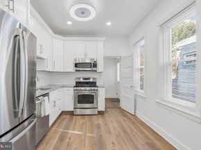 412 Delmar Street, Philadelphia PA 19128