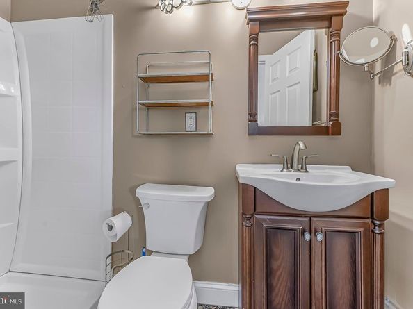 833 Anderson Avenue, Drexel Hill PA 19026