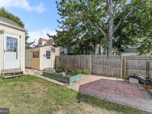 833 Anderson Avenue, Drexel Hill PA 19026