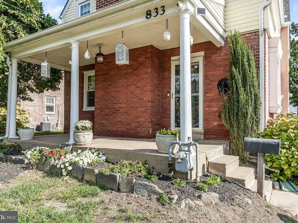 833 Anderson Avenue, Drexel Hill PA 19026