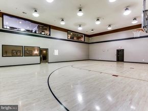 9480 Virginia Center Boulevard 7, Vienna VA 22181