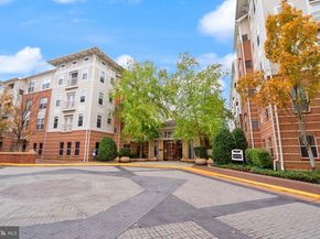 9480 Virginia Center Boulevard 7, Vienna VA 22181